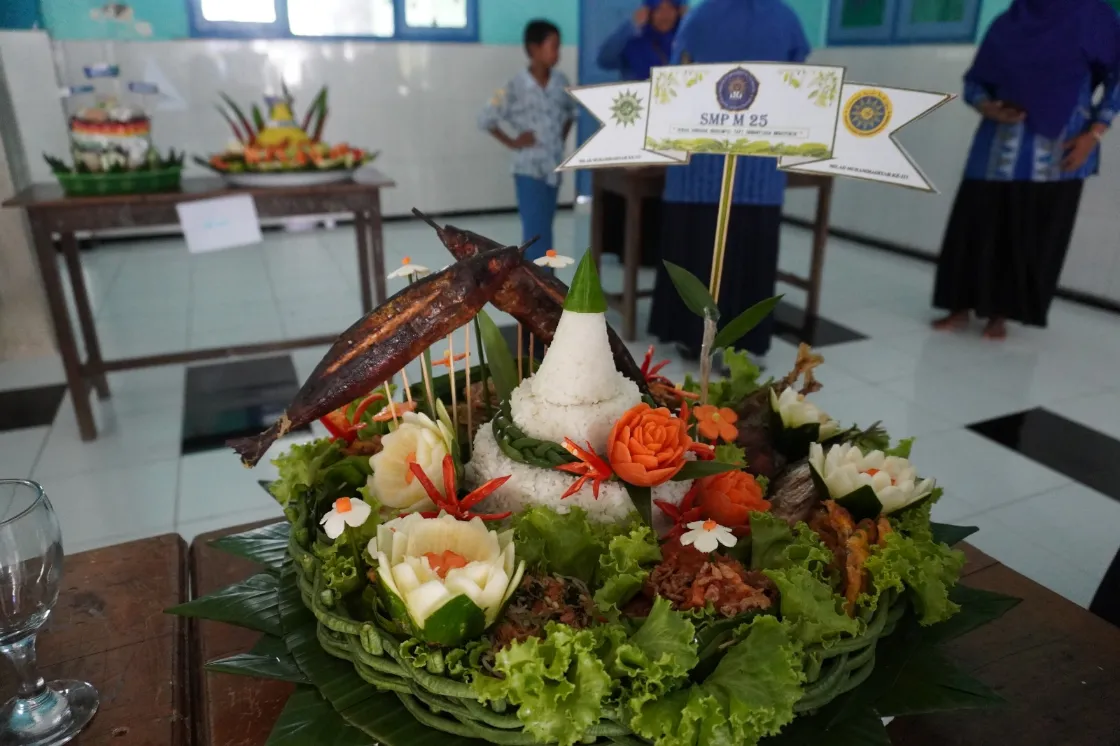 Galeri Perayaan Milad Muhammadiyah ke-113 di Pondok Modern Paciran 9