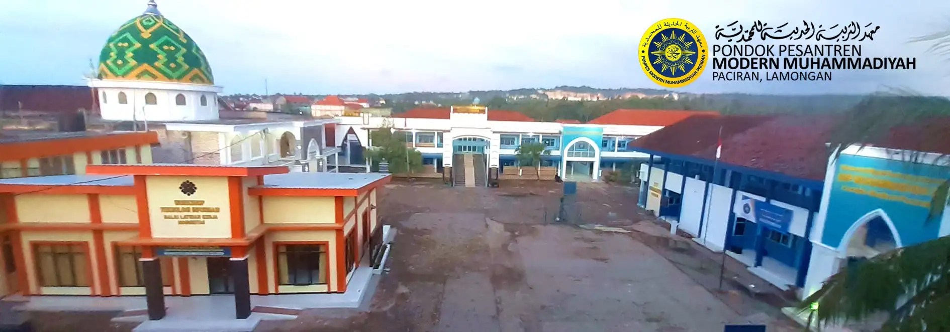 Selamat Datang di Pondok Modern!